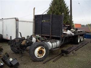 2000 Freightliner 