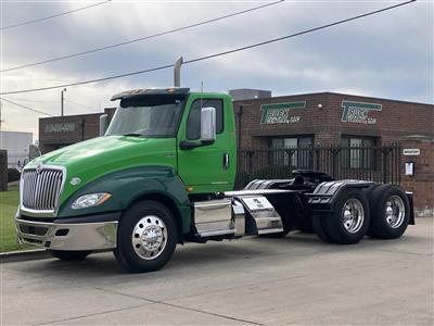 2018 International LT625 - Daycab