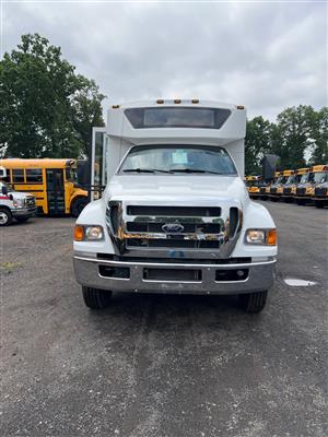 2013 Ford F-650
