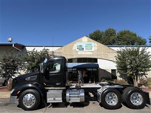 2017 Peterbilt 579