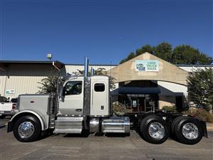 2026 Peterbilt 589
