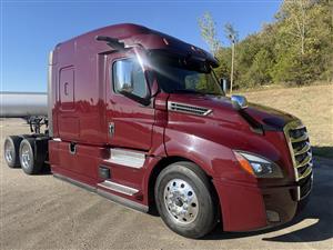 2021 Freightliner CASCADIA126