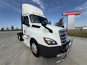 2020 Freightliner PT126064S T