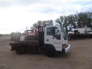2001 Isuzu NPR