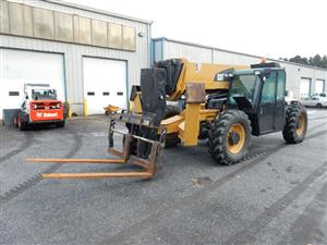 2015 Caterpiller TL1055C