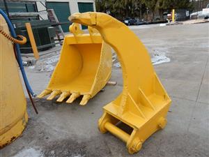 Backhoe Bucket & Tooth Ripper 