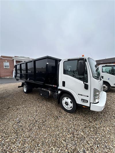 2022 Isuzu NRR - Dump Truck