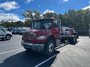 2020 Freightliner M2 106