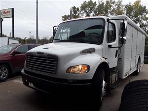 2019 Freightliner M2 106