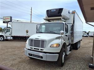 2018 Freightliner M2 106