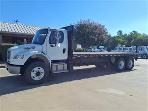 2017 Freightliner M2 106