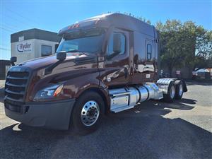 2020 Freightliner NEW CASCADIA PX12664