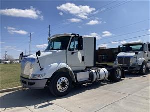 2016 International 8600 - Daycab