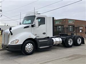 2020 Kenworth T680 - Daycab