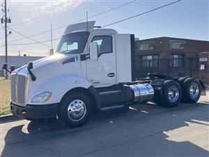 2020 Kenworth T-680 - Daycab