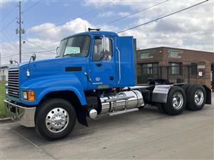 2015 Mack CHU613 - Daycab