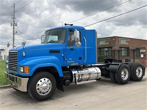 2015 Mack CHU613 - Daycab