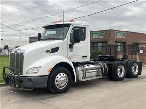 2018 Peterbilt 579 - Daycab