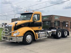 2020 Peterbilt 579 - Daycab