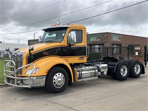 2020 Peterbilt 579 - Daycab