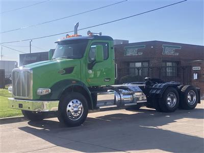 2016 Peterbilt 567 - Daycab