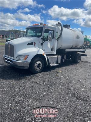 2011 Kenworth T370