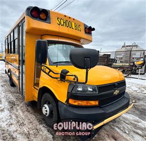2022 Chevrolet EXPRESS 3500