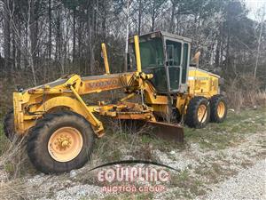 2003 Volvo G720B
