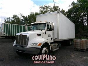 2020 Peterbilt 337 4X2 S/A 26FT NON CDL BOX T