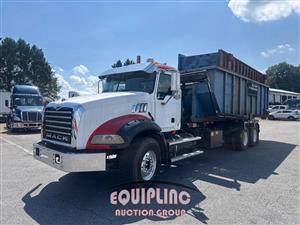 2009 Mack GRANITE GU813 6X4 T/A ROLL OFF