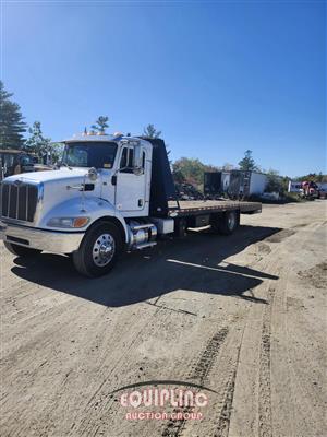 2017 Peterbilt 337 4X2 S/A 26FT LEDWELL HYDRA