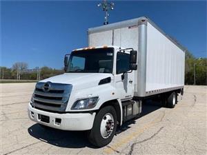 2016 Hino 268A