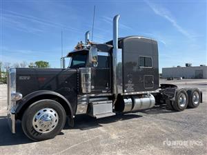 2022 Peterbilt 389