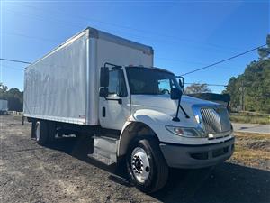 2015 International DURASTAR 4300 - Box Truck