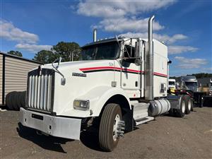 2011 Kenworth T800 - Sleeper Truck