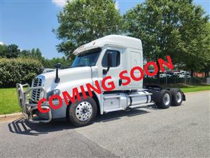 2019 Freightliner Cascadia 125 - Sleeper Truck