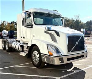 2018 Volvo VNL - Daycab