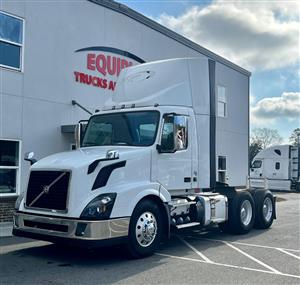 2018 Volvo VNL - Daycab