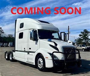 2023 Volvo VNL - Sleeper Truck