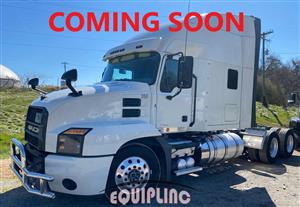 2019 Mack ANTHEM - Sleeper Truck