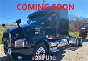 2019 Mack ANTHEM - Sleeper Truck