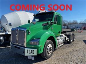 2016 Kenworth T880 - Daycab