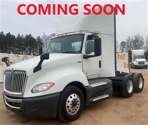 2021 International LT625 - Daycab