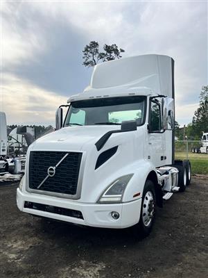 2019 Volvo VNR - Daycab