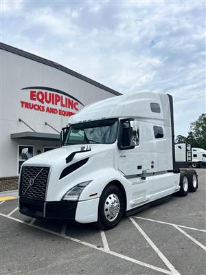 2024 Volvo VNL760 - Sleeper Truck