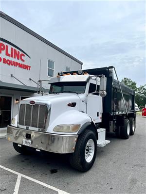 2007 Peterbilt 335 - Dump Truck