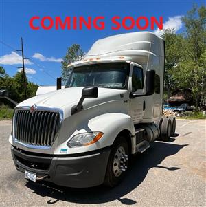 2019 International LT625 CUMMINS - Sleeper Truck