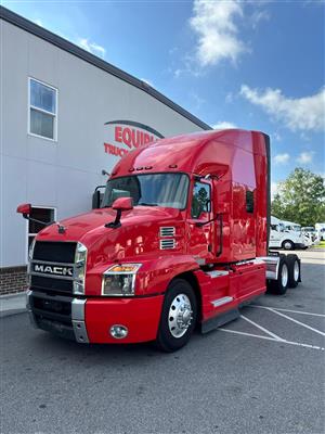 2019 Mack AN64T ANTHEM - Sleeper Truck
