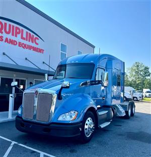 2022 Kenworth T680 - Sleeper Truck