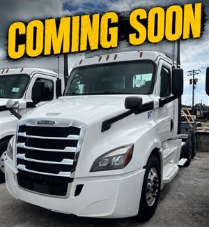 2020 Freightliner CASCADIA 126 - Daycab